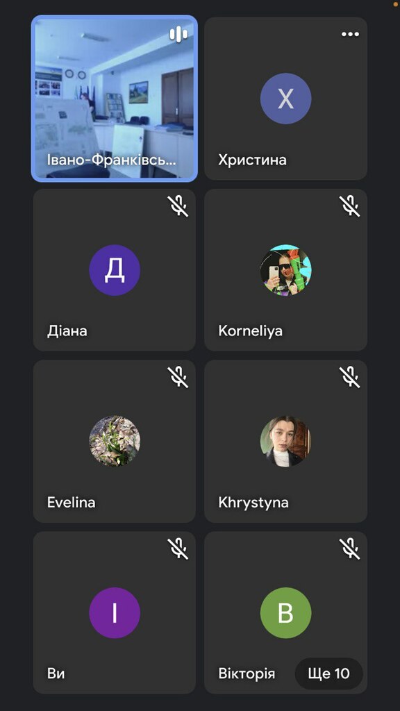 photo5332669160817275932